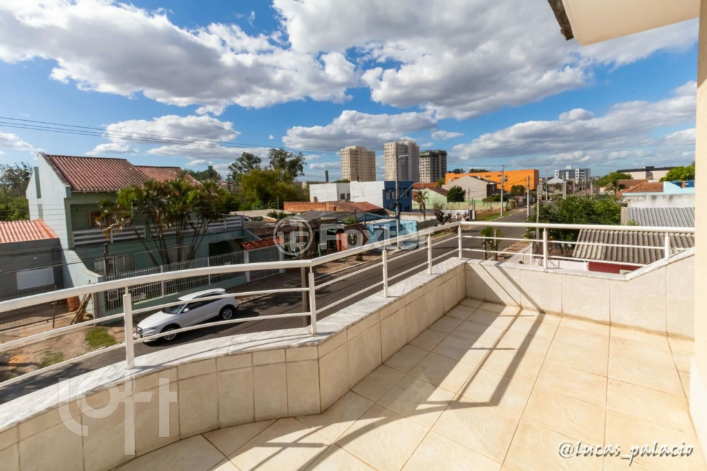 Casa à venda com 3 quartos, 326m² - Foto 23