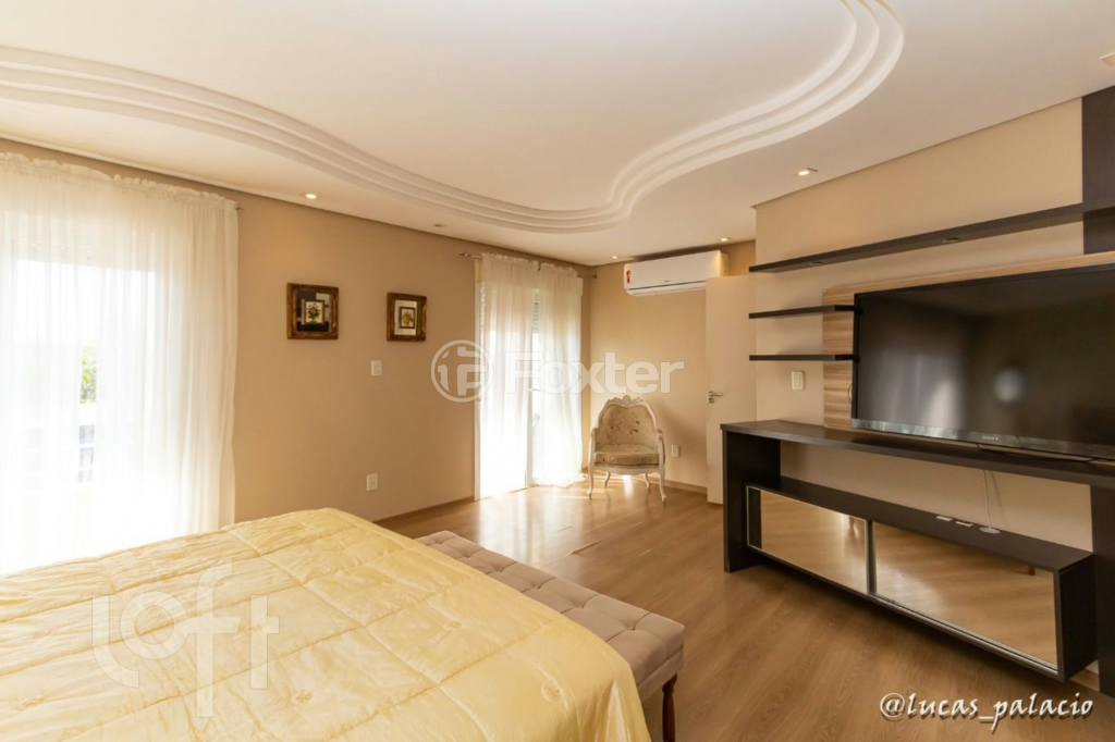 Casa à venda com 3 quartos, 326m² - Foto 33