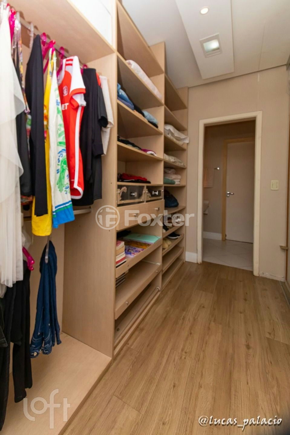 Casa à venda com 3 quartos, 326m² - Foto 25