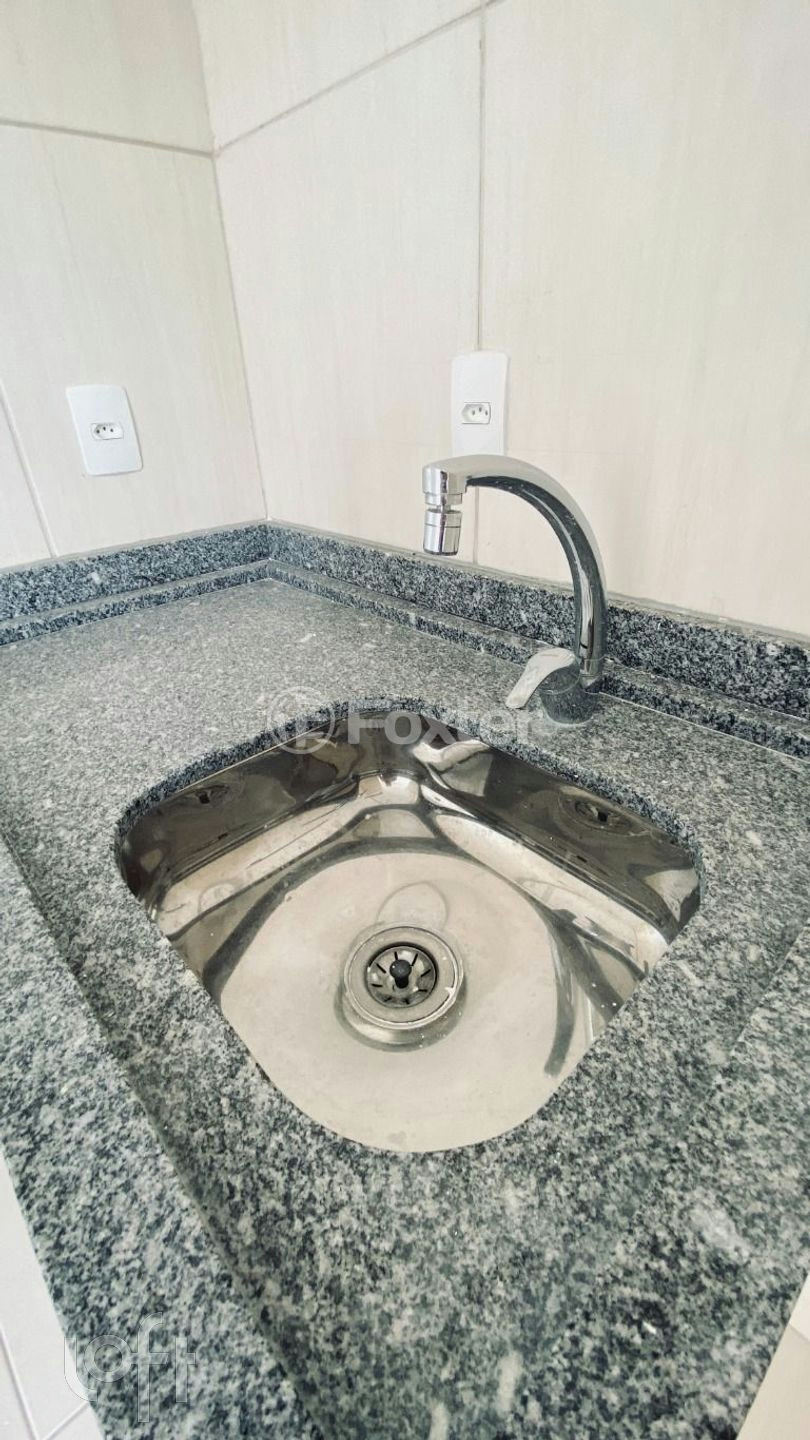 Apartamento à venda com 2 quartos, 43m² - Foto 4
