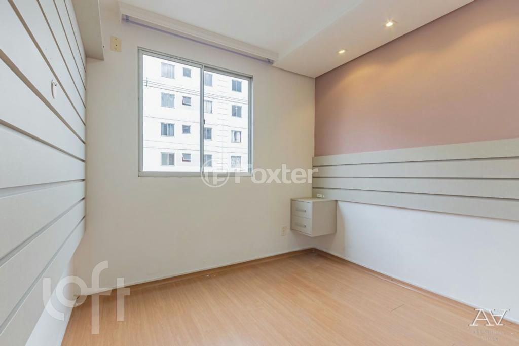 Apartamento à venda com 2 quartos, 41m² - Foto 4