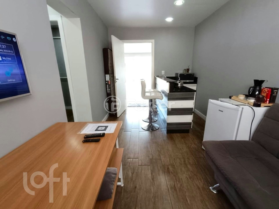 Casa à venda com 5 quartos, 200m² - Foto 28