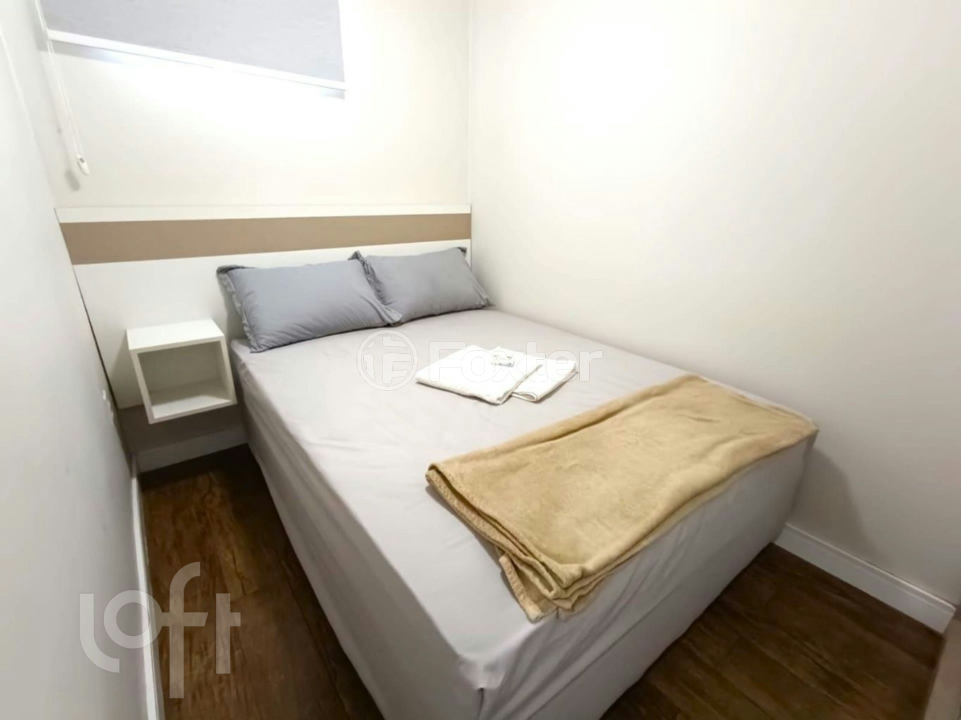 Casa à venda com 5 quartos, 200m² - Foto 31