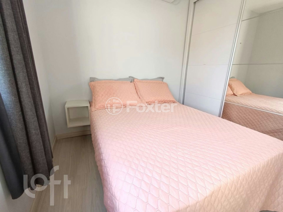 Casa à venda com 5 quartos, 200m² - Foto 19