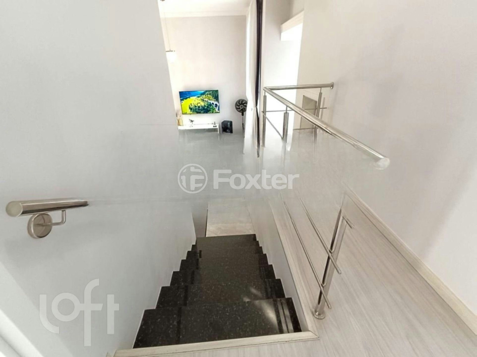 Casa à venda com 5 quartos, 200m² - Foto 18