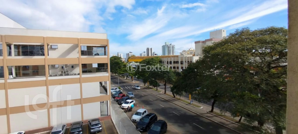 Apartamento à venda com 3 quartos, 95m² - Foto 8
