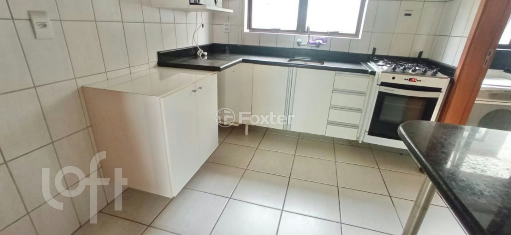 Apartamento à venda com 3 quartos, 99m² - Foto 11