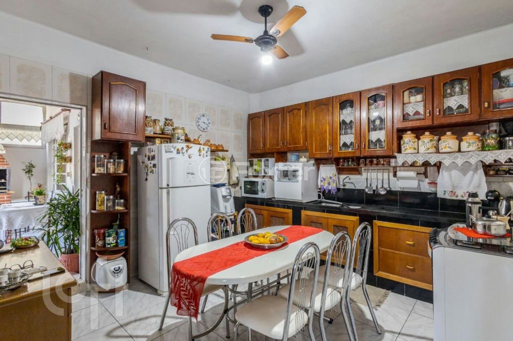 Apartamento à venda com 3 quartos, 153m² - Foto 8