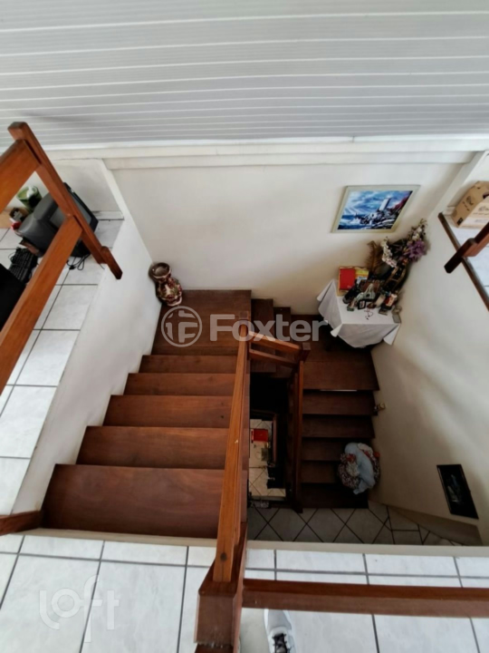 Casa à venda com 3 quartos, 170m² - Foto 3