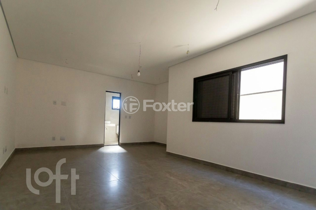 Casa à venda com 4 quartos, 300m² - Foto 4