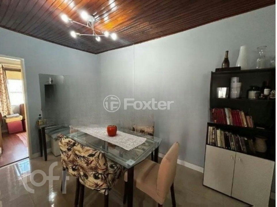 Casa à venda com 3 quartos, 100m² - Foto 3