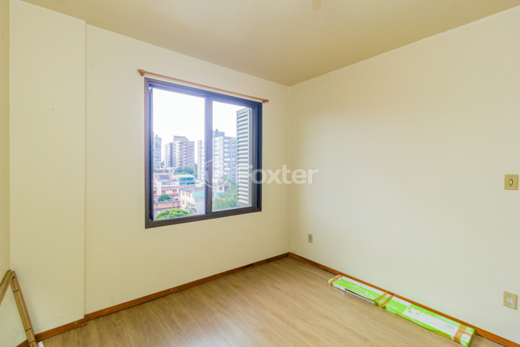 Apartamento à venda com 2 quartos, 70m² - Foto 10