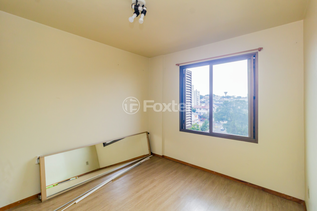 Apartamento à venda com 2 quartos, 70m² - Foto 11