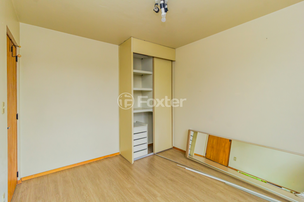 Apartamento à venda com 2 quartos, 70m² - Foto 12