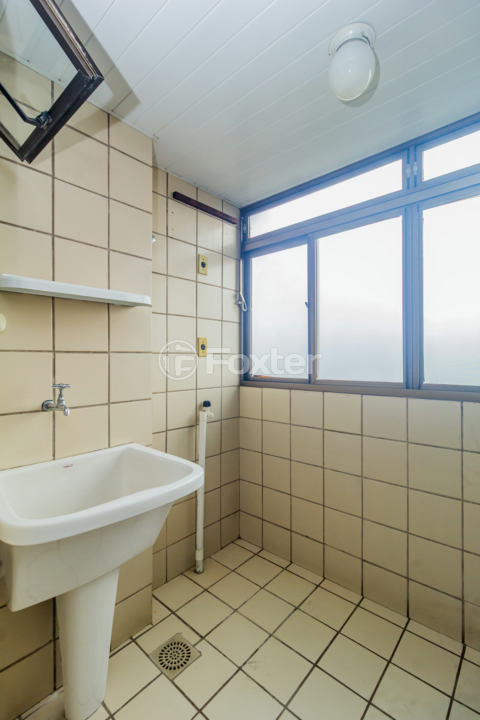 Apartamento à venda com 2 quartos, 70m² - Foto 23