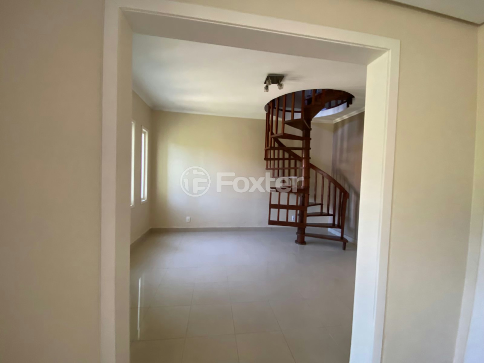 Casa à venda com 3 quartos, 277m² - Foto 8