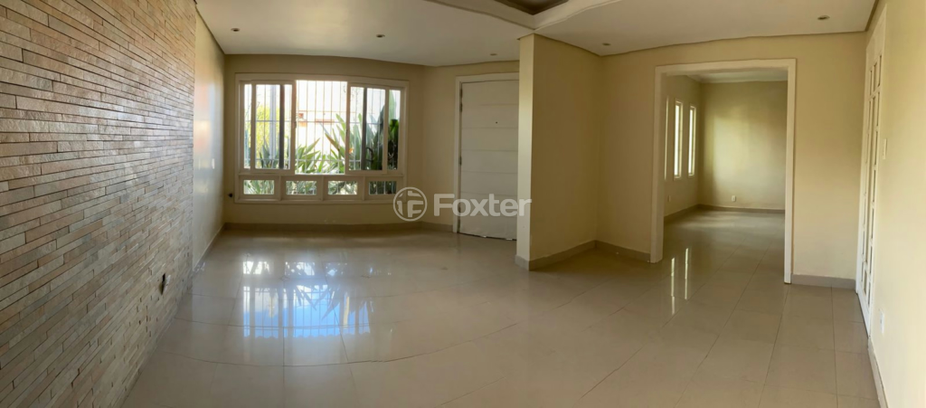 Casa à venda com 3 quartos, 277m² - Foto 4
