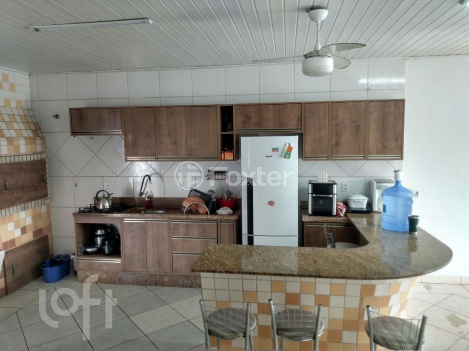 Casa à venda com 2 quartos, 120m² - Foto 4