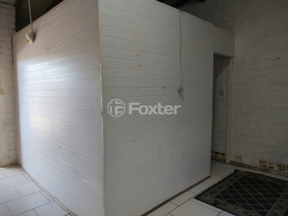 Casa à venda com 1 quarto, 50m² - Foto 2