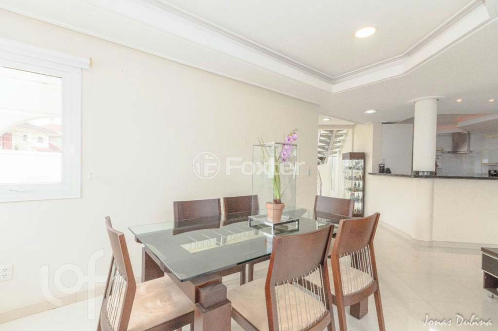 Casa à venda com 3 quartos, 367m² - Foto 7