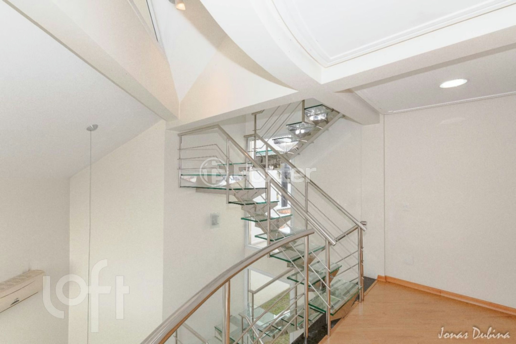 Casa à venda com 3 quartos, 367m² - Foto 29