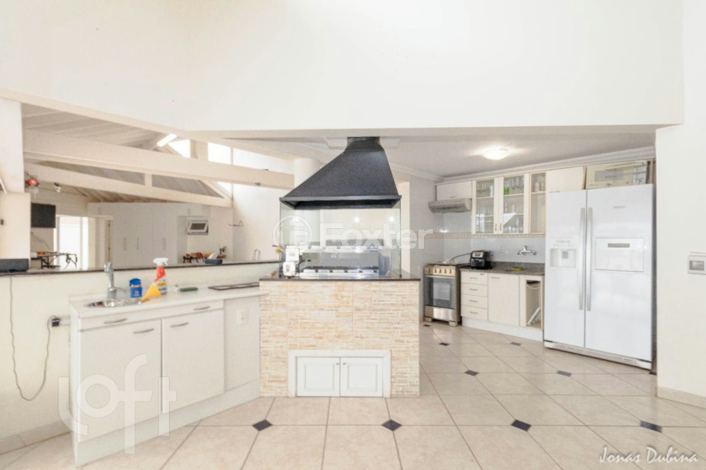 Casa à venda com 3 quartos, 367m² - Foto 23