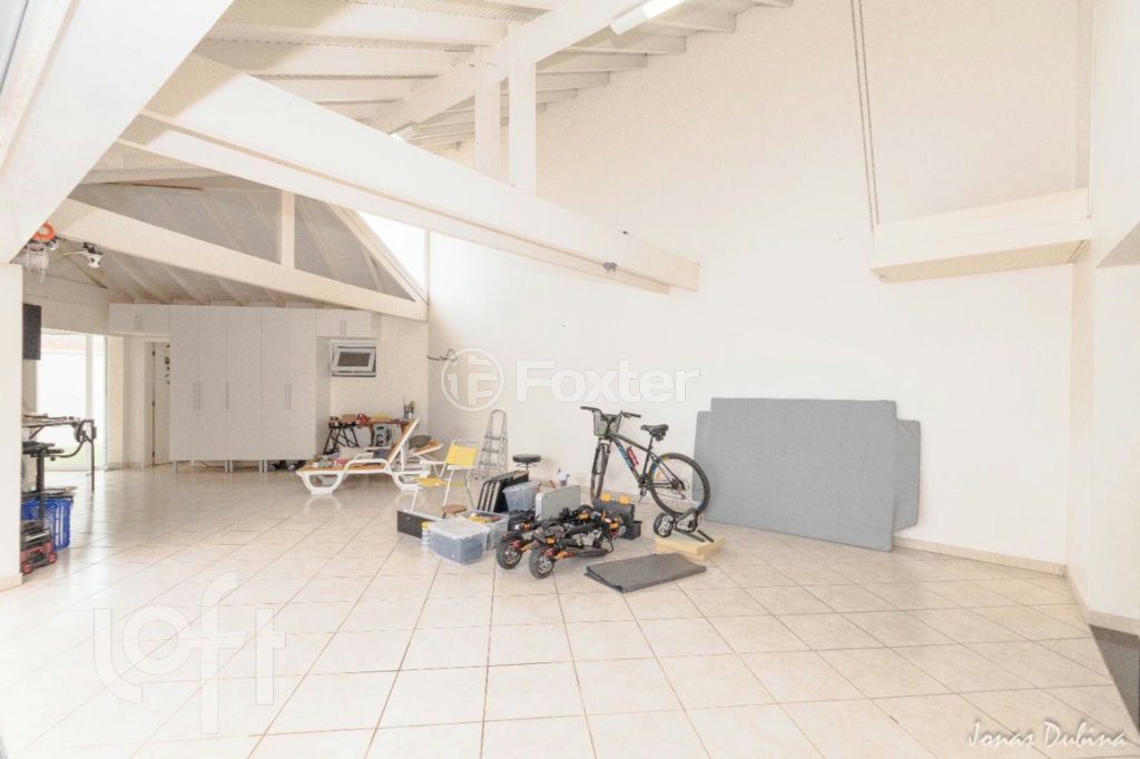 Casa à venda com 3 quartos, 367m² - Foto 21