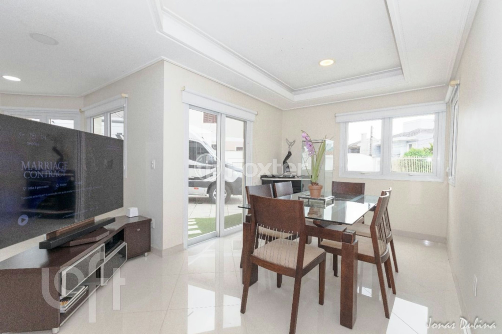 Casa à venda com 3 quartos, 367m² - Foto 6