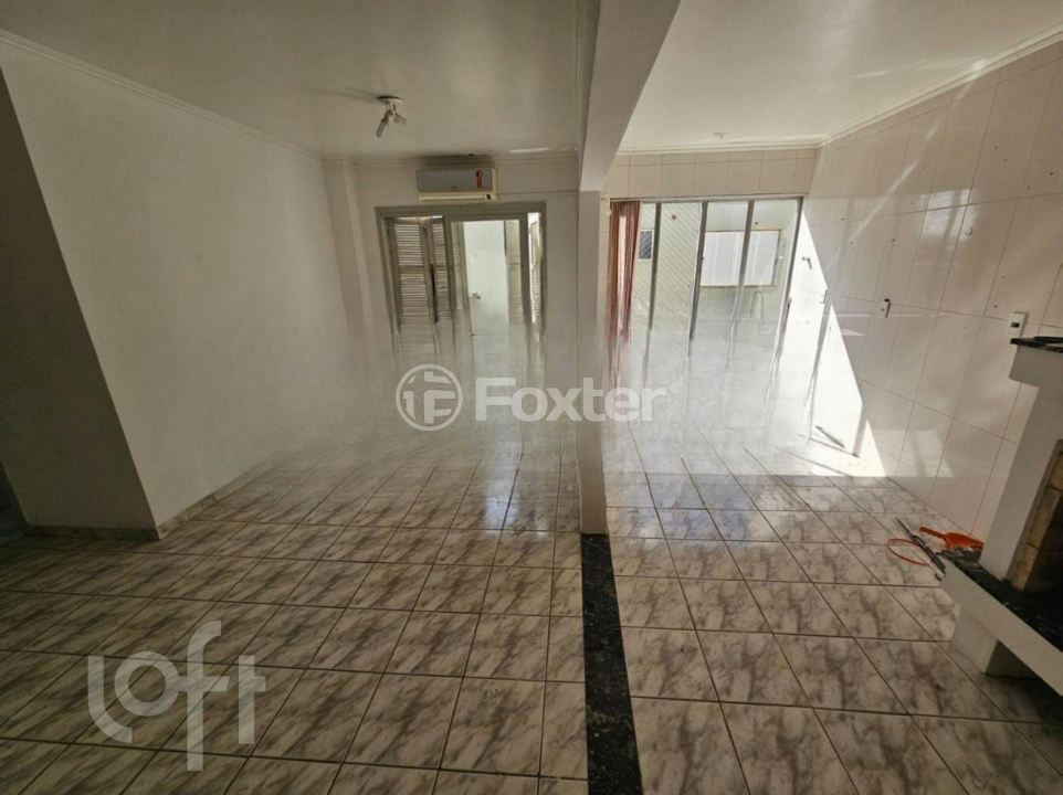 Apartamento à venda com 2 quartos, 68m² - Foto 1