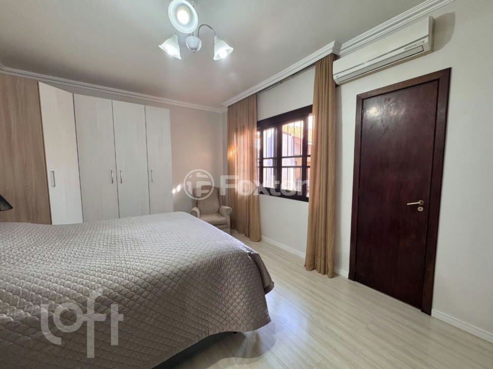 Casa à venda com 3 quartos, 211m² - Foto 16