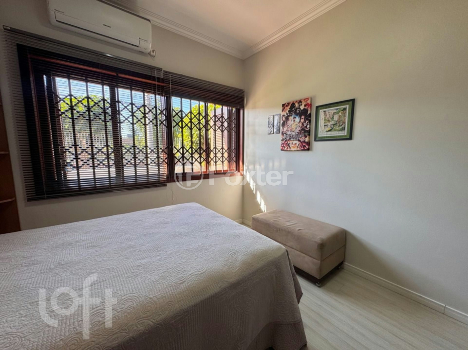 Casa à venda com 3 quartos, 211m² - Foto 10