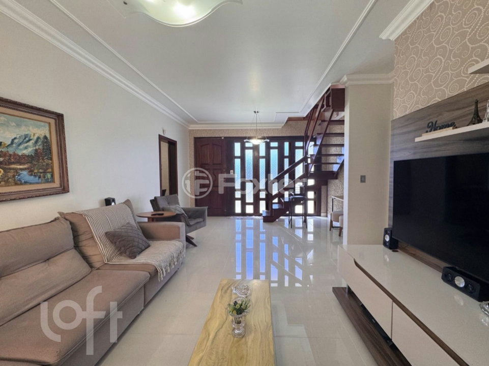 Casa à venda com 3 quartos, 211m² - Foto 5