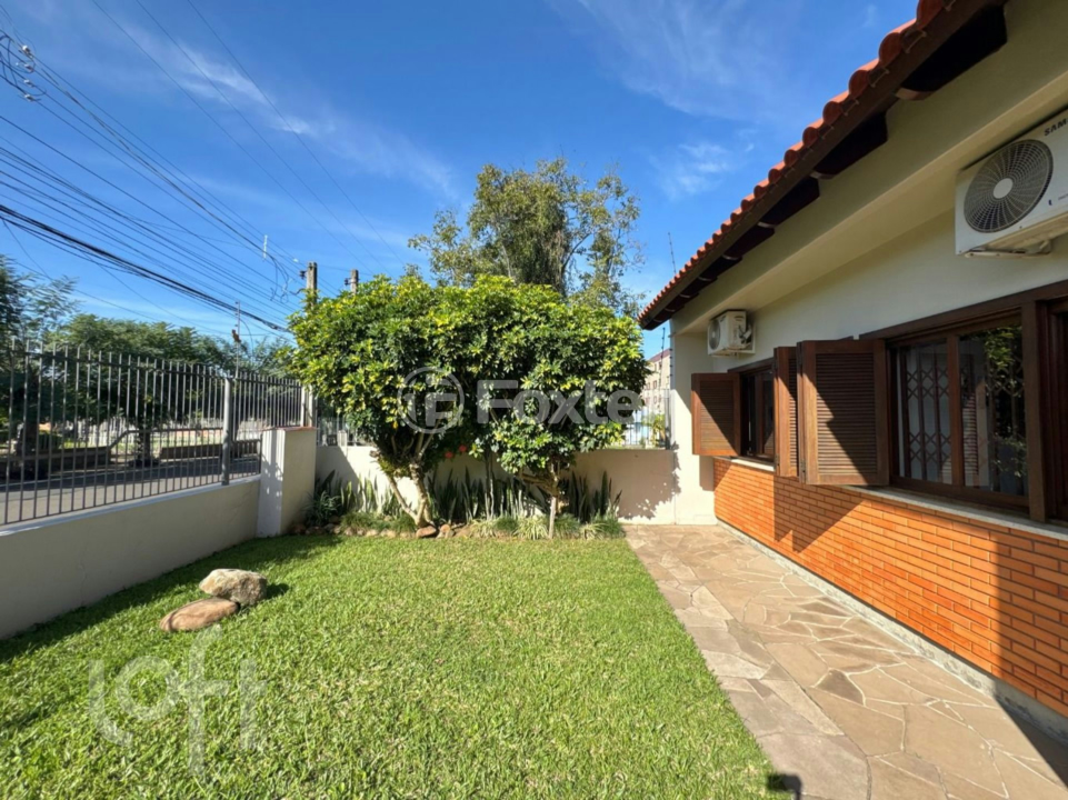 Casa à venda com 3 quartos, 211m² - Foto 57