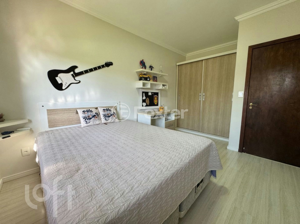 Casa à venda com 3 quartos, 211m² - Foto 25