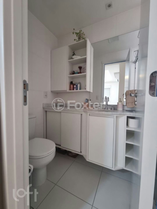 Apartamento à venda com 3 quartos, 76m² - Foto 11