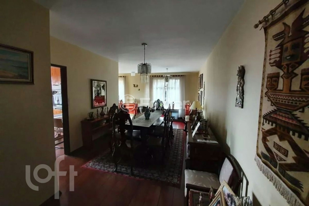 Casa à venda com 3 quartos, 319m² - Foto 3