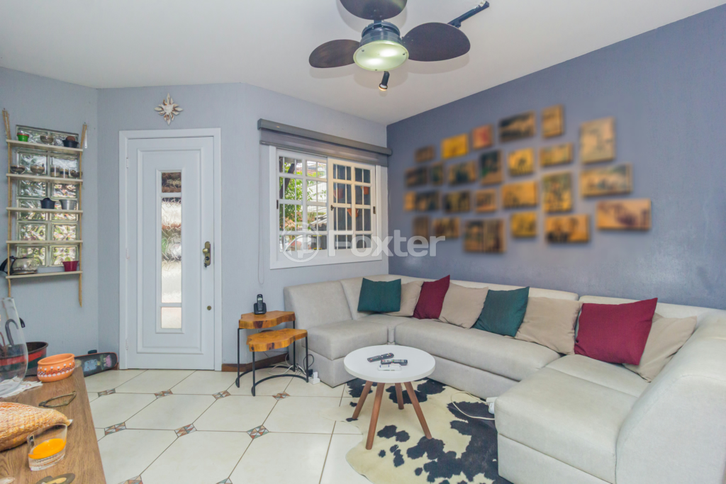 Casa de Condomínio à venda com 3 quartos, 132m² - Foto 3