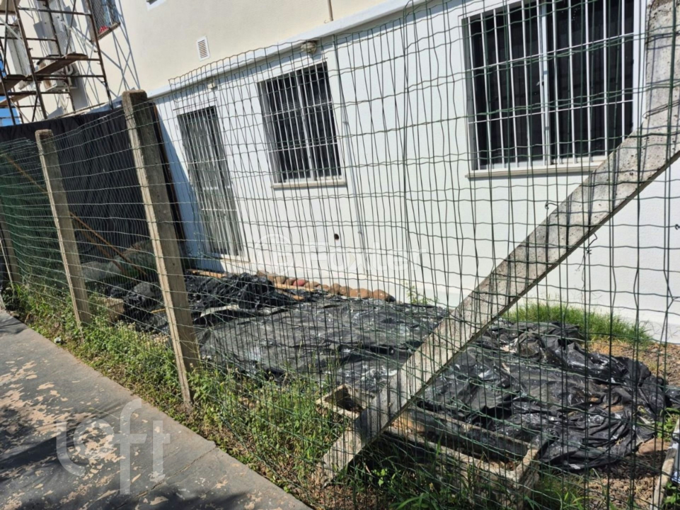 Apartamento à venda com 2 quartos, 42m² - Foto 15