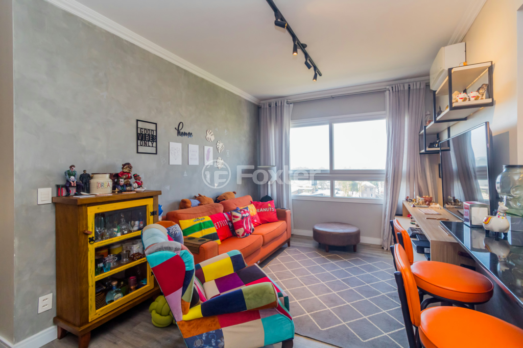 Apartamento à venda com 3 quartos, 76m² - Foto 2