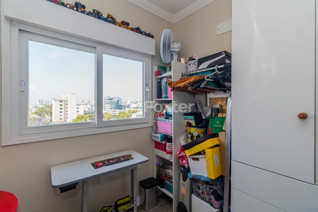 Apartamento à venda com 3 quartos, 76m² - Foto 18