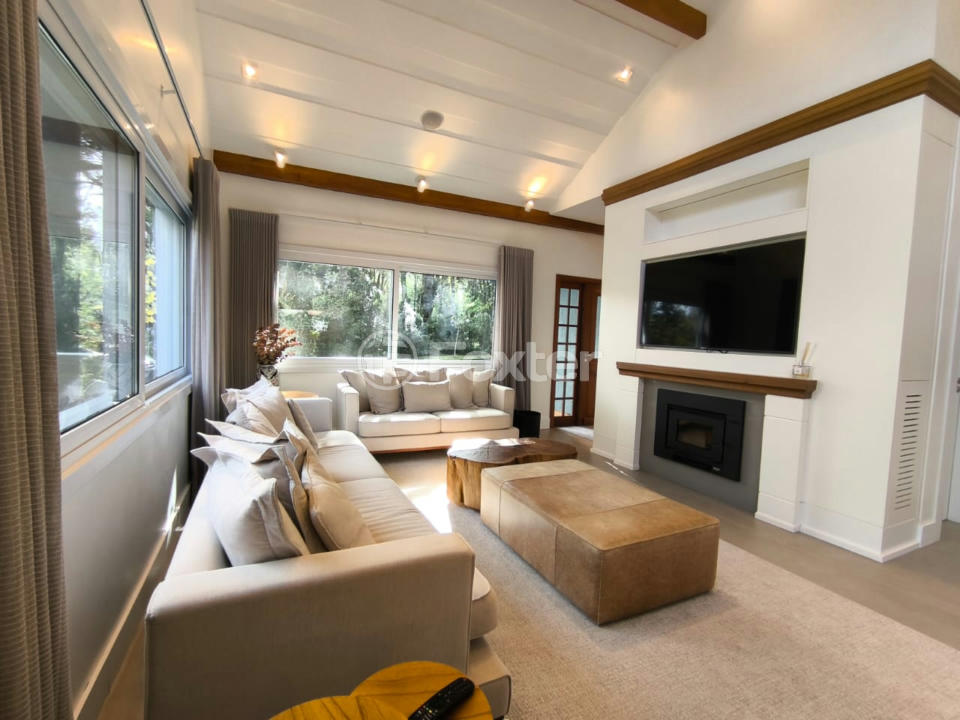 Casa de Condomínio à venda com 4 quartos, 278m² - Foto 9