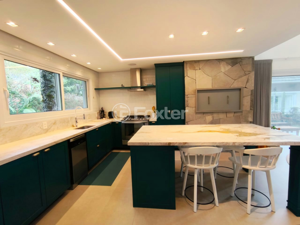 Casa de Condomínio à venda com 4 quartos, 278m² - Foto 24
