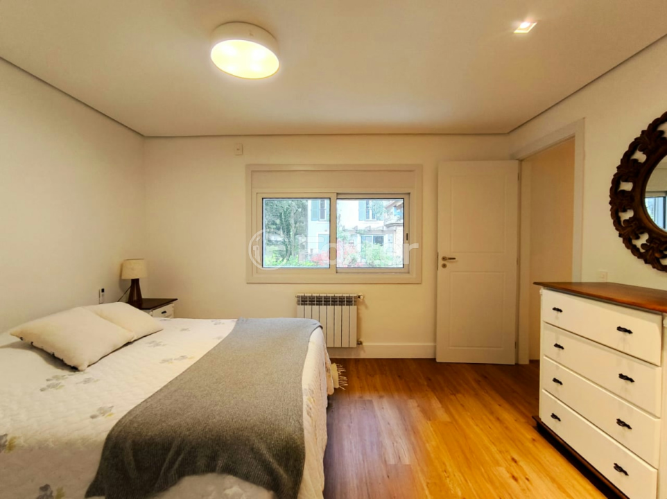 Casa de Condomínio à venda com 4 quartos, 278m² - Foto 28