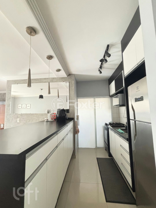 Apartamento à venda com 2 quartos, 64m² - Foto 5