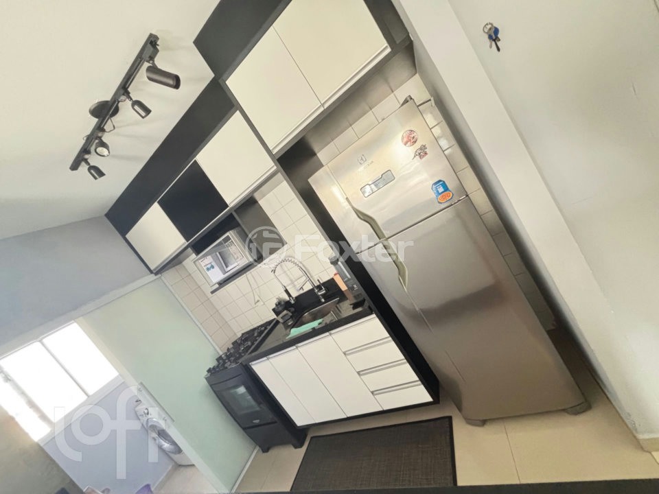 Apartamento à venda com 2 quartos, 64m² - Foto 13