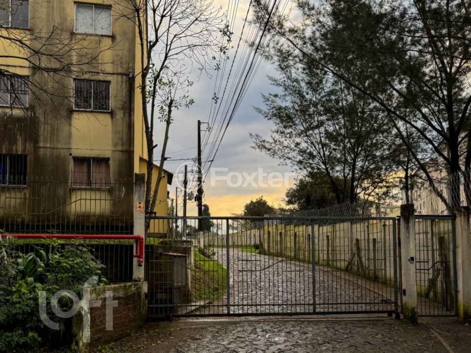 Apartamento à venda com 2 quartos, 38m² - Foto 13