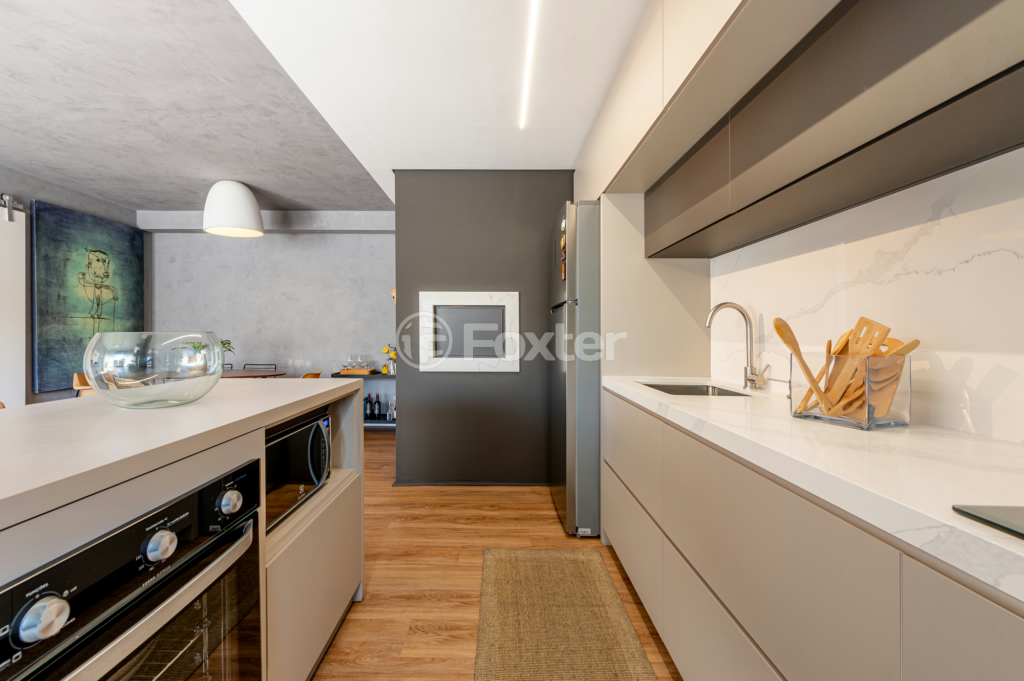 Apartamento à venda com 3 quartos, 94m² - Foto 17