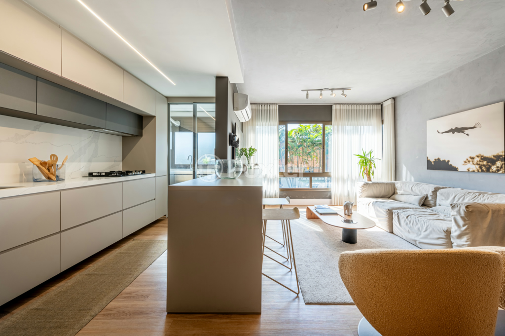 Apartamento à venda com 3 quartos, 94m² - Foto 11