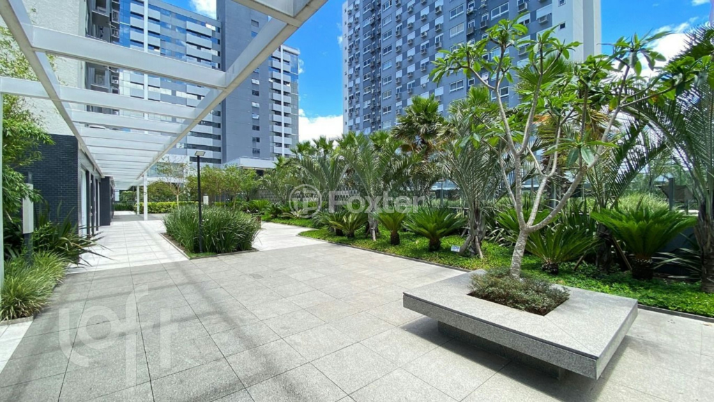 Apartamento à venda com 2 quartos, 56m² - Foto 42