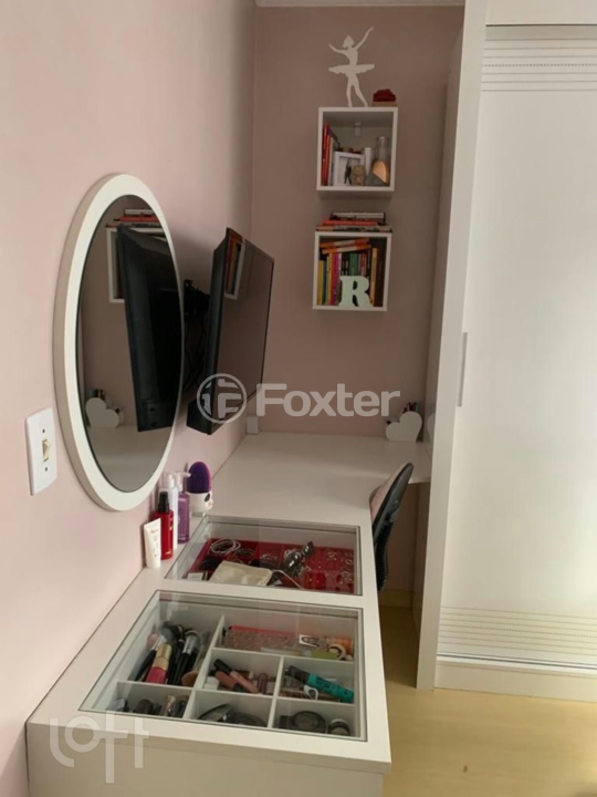 Apartamento à venda com 2 quartos, 76m² - Foto 9